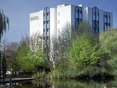 Hotel Atrium Im Park 4*