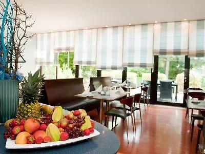 Atrium Im Park Hotell 4*