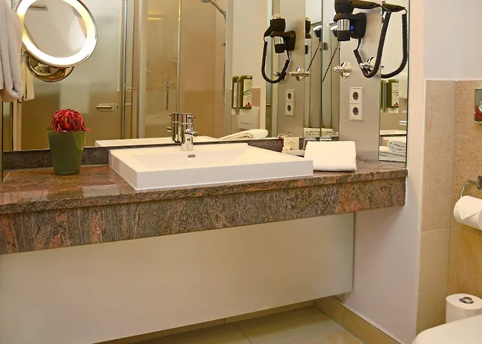 Atrium Im Park Hotell Regensburg