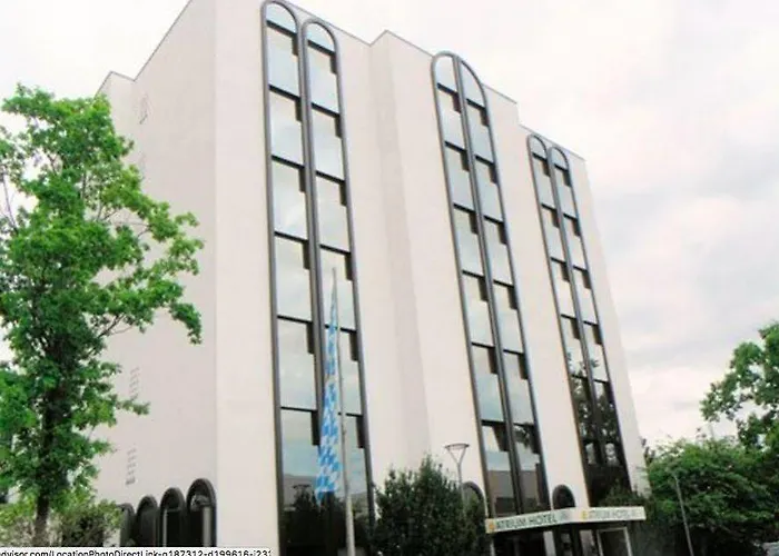 Hotell Atrium Im Park 4*