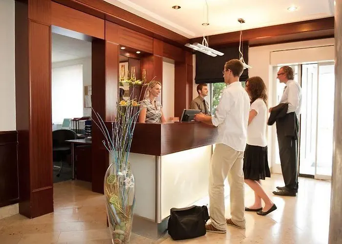 Hotell Atrium Im Park Regensburg