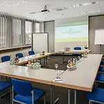Hotell Atrium Im Park