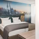 Hotell Atrium Im Park
