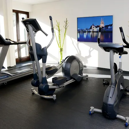 Готель Atrium Im Park Регенсбург