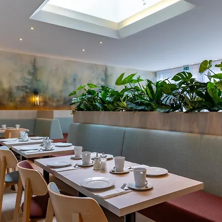Atrium Im Park Hotell