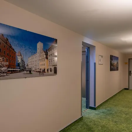 Hotell Atrium Im Park