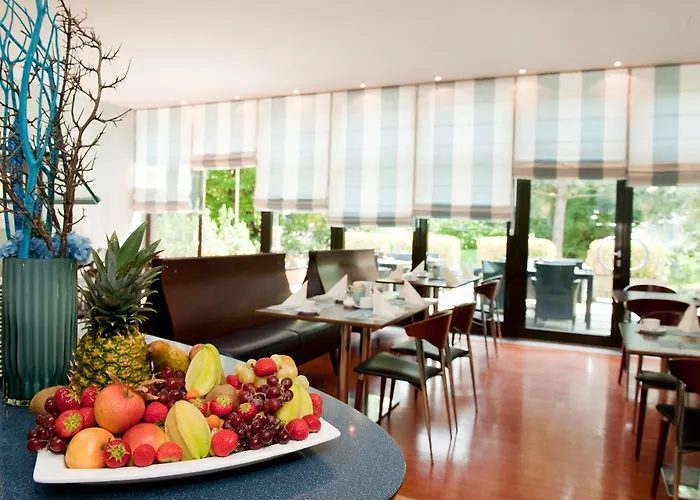 Achat Im Park 4* Regensburg